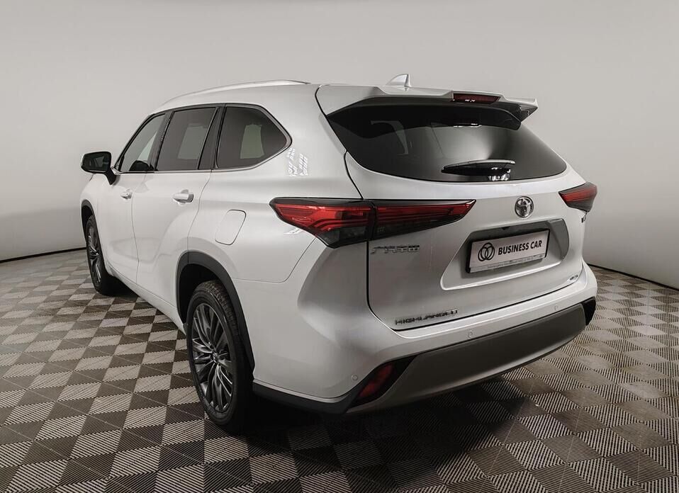 Toyota Highlander, IV (U70) 2.0 AT (248 л.с.) 4WD