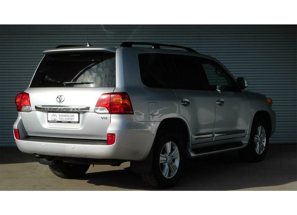 Toyota Land Cruiser 4.6 AT (309 л.с.) 4WD