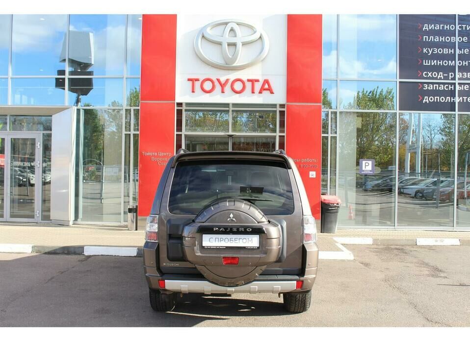 Mitsubishi Pajero 3.0 AT (178 л.с.) 4WD