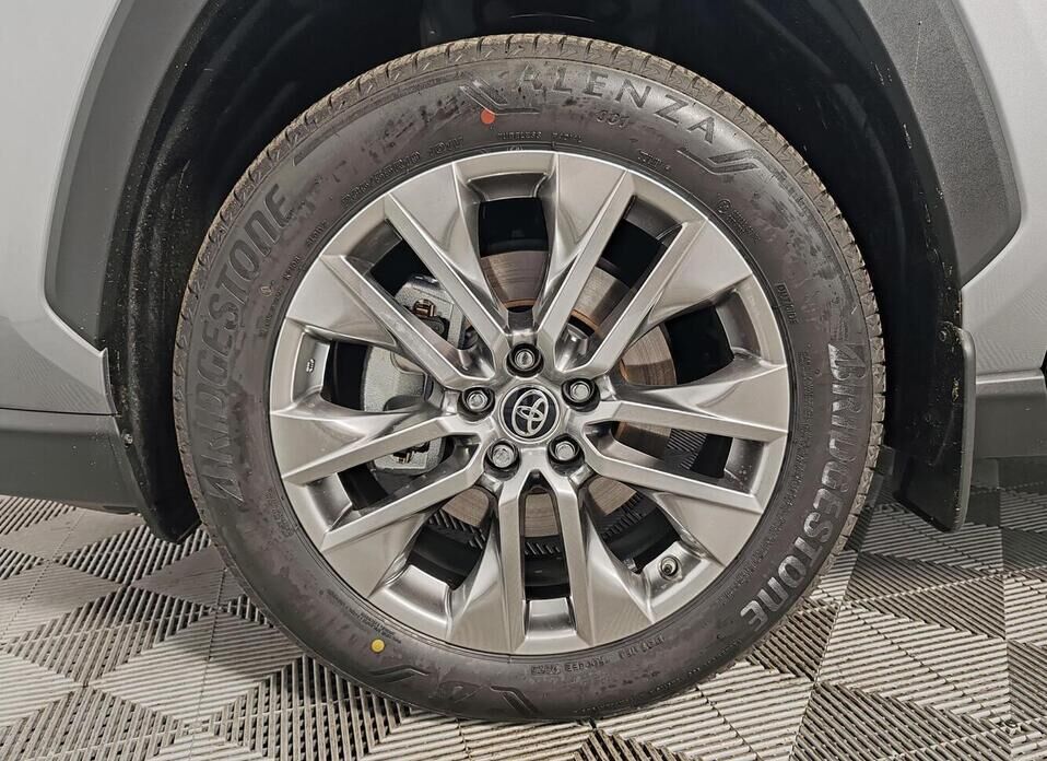 Toyota RAV4, V (XA50) 2.0 CVT (173 л.с.) 4WD