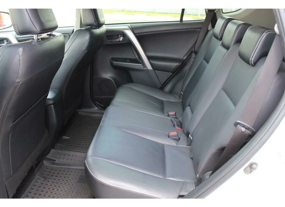 Toyota RAV4 2.0 CVT (146 л.с.) 4WD