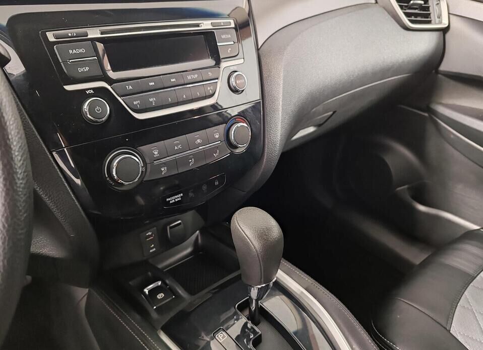 Nissan Qashqai, II 2.0 CVT (144 л.с.)