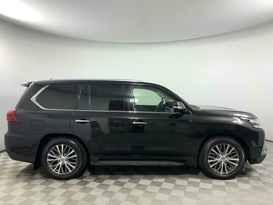 Lexus LX, 2016 г., 67 379 км