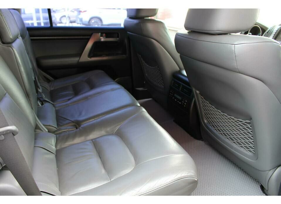 Toyota Land Cruiser 4.5d AT (235 л.с.) 4WD