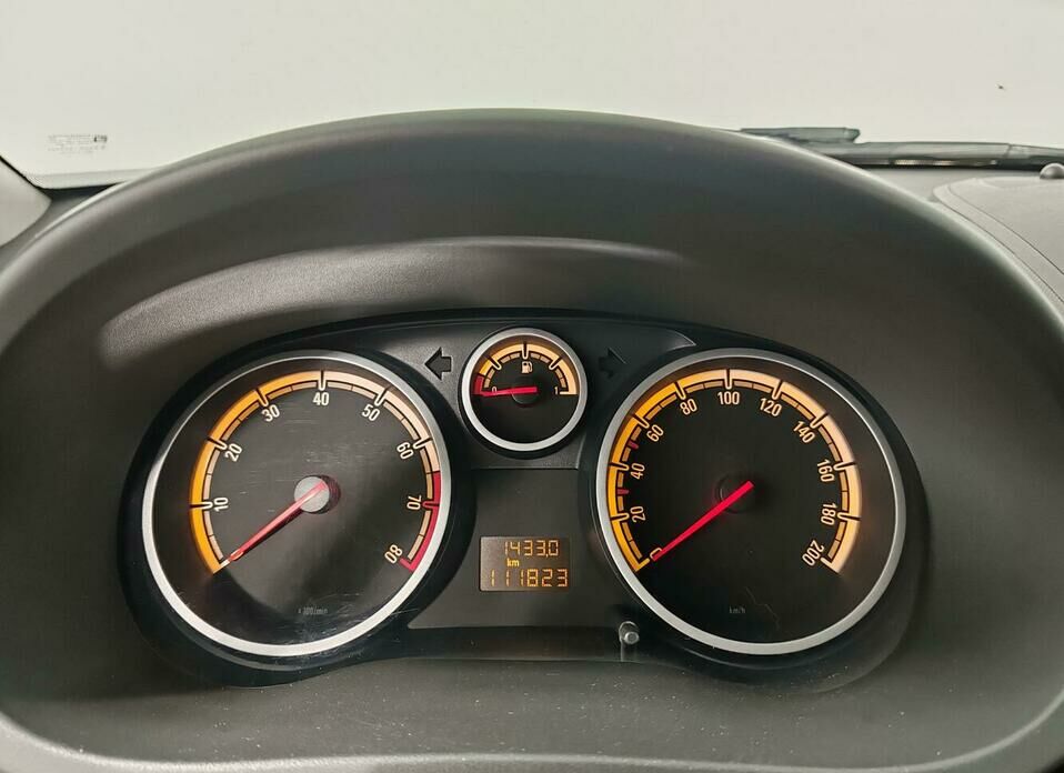 Opel Corsa 1.4 MT (100 л.с.)