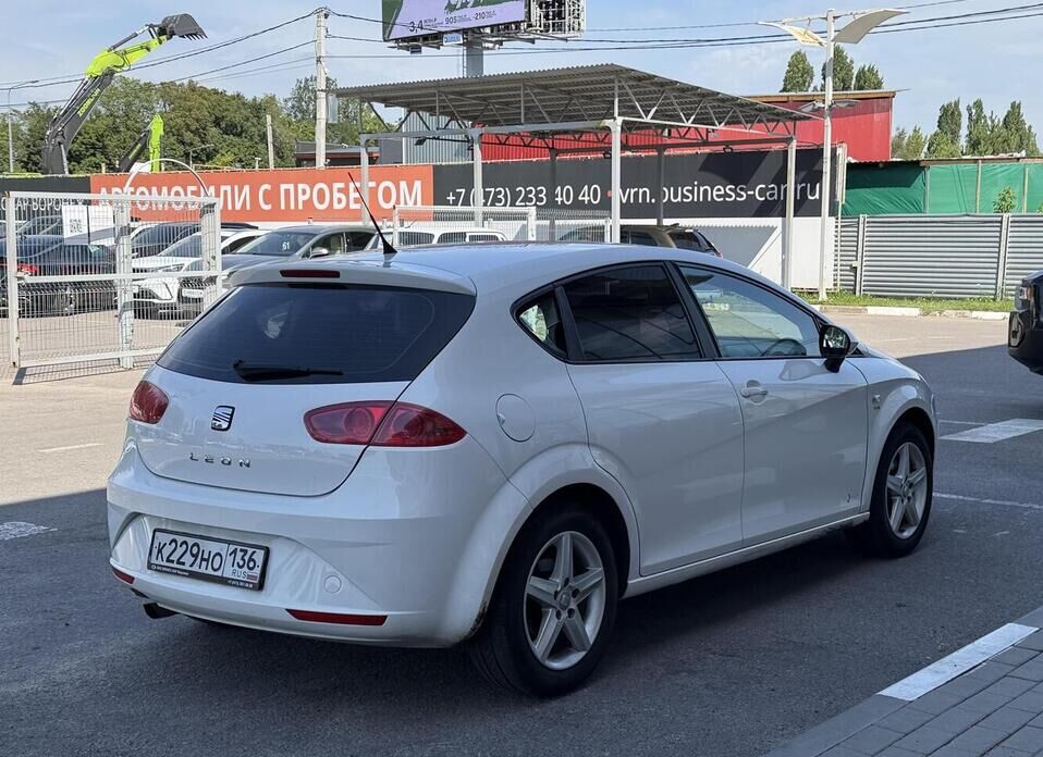 SEAT Leon, II Рестайлинг 1.2 MT (105 л.с.)