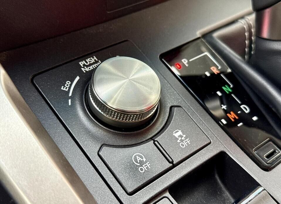 Lexus NX, I Рестайлинг 200 2.0 CVT (150 л.с.) 4WD