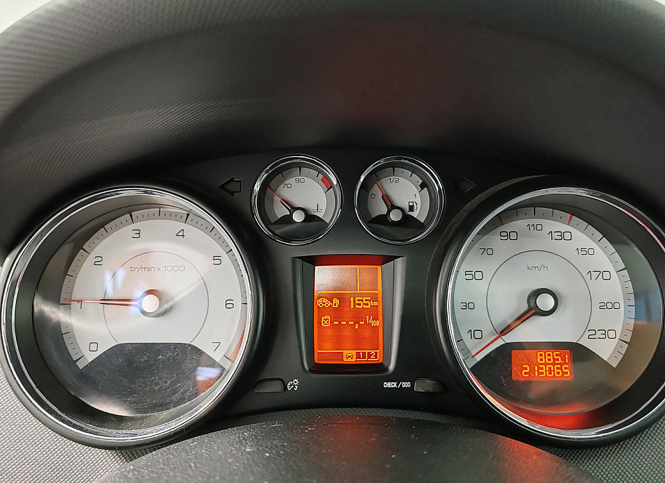 Peugeot 308, I 1.6 MT (120 л.с.)