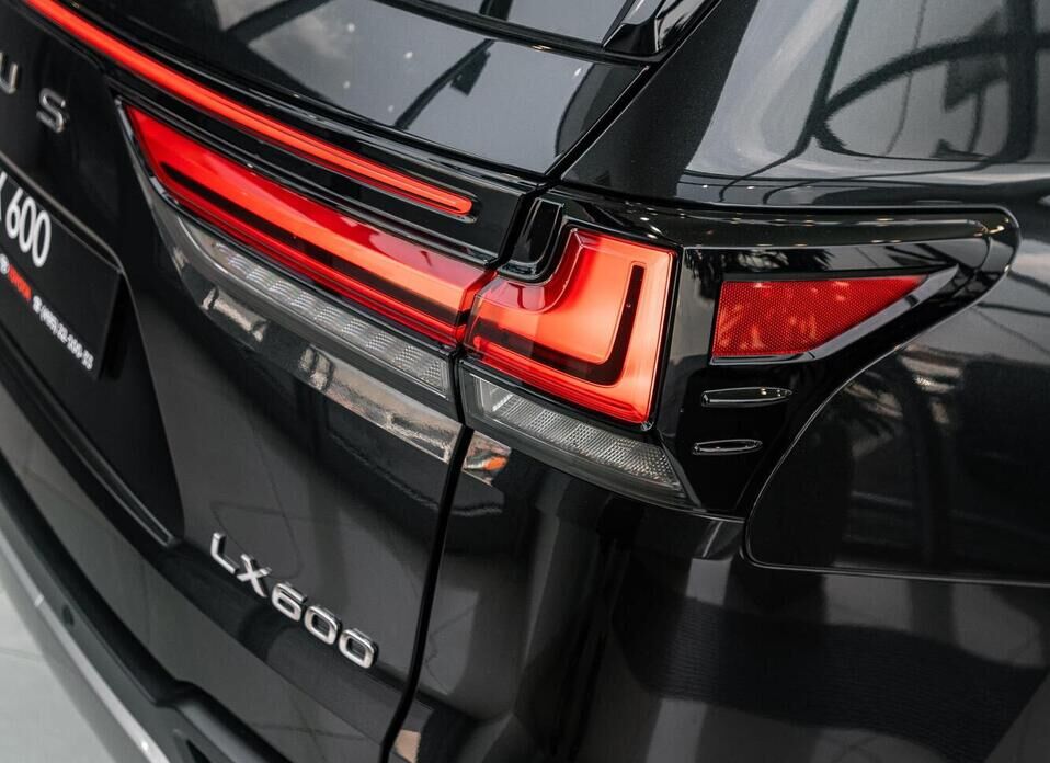 Lexus LX, IV 600 3.5 AT (415 л.с.) 4WD