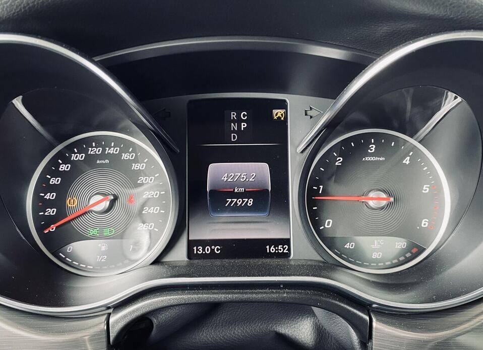 Mercedes-Benz V-Класс, III (W447) Рестайлинг 300 d длинный 2.0d AT (239 л.с.) 4WD