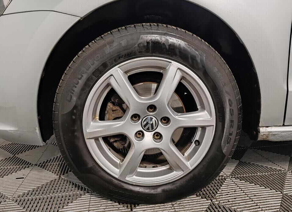 Volkswagen Polo, V 1.6 AT (105 л.с.)