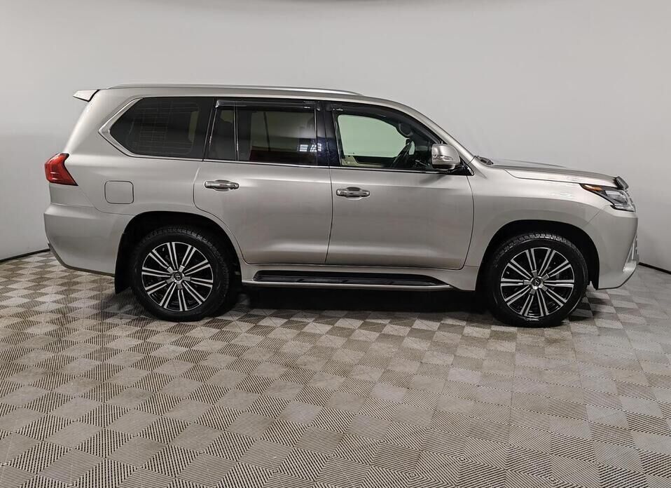 Lexus LX, III Рестайлинг 2 570 5.7 AT (367 л.с.) 4WD