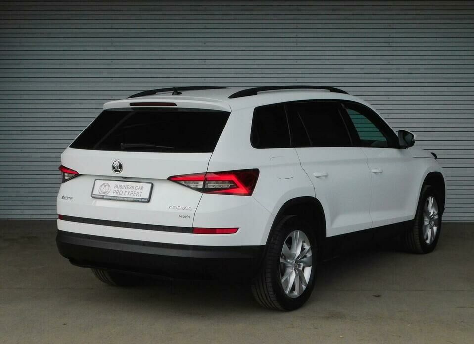 Skoda Kodiaq 2.0 AMT (180 л.с.) 4WD