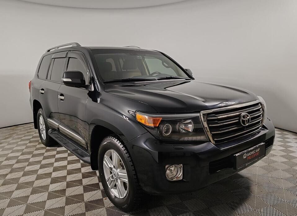 Toyota Land Cruiser, 200 Series Рестайлинг 1 4.5d AT (235 л.с.) 4WD
