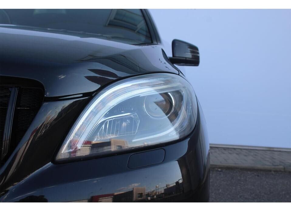 Mercedes-Benz M-Класс 350 CDI 3.0d AT (249 л.с.) 4WD
