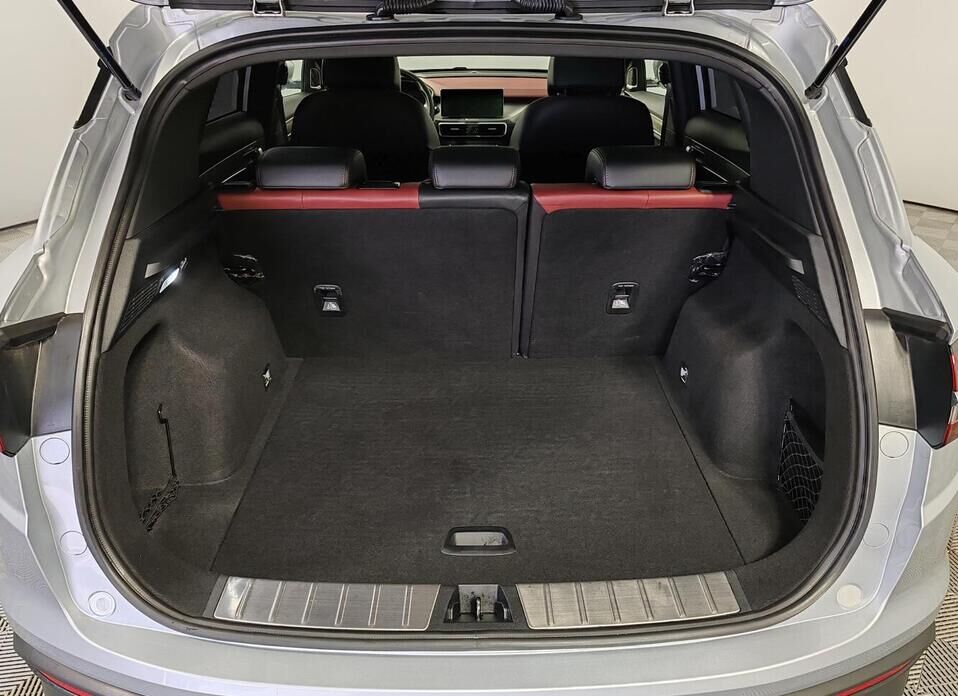 Geely Coolray, I 1.5 AMT (150 л.с.)