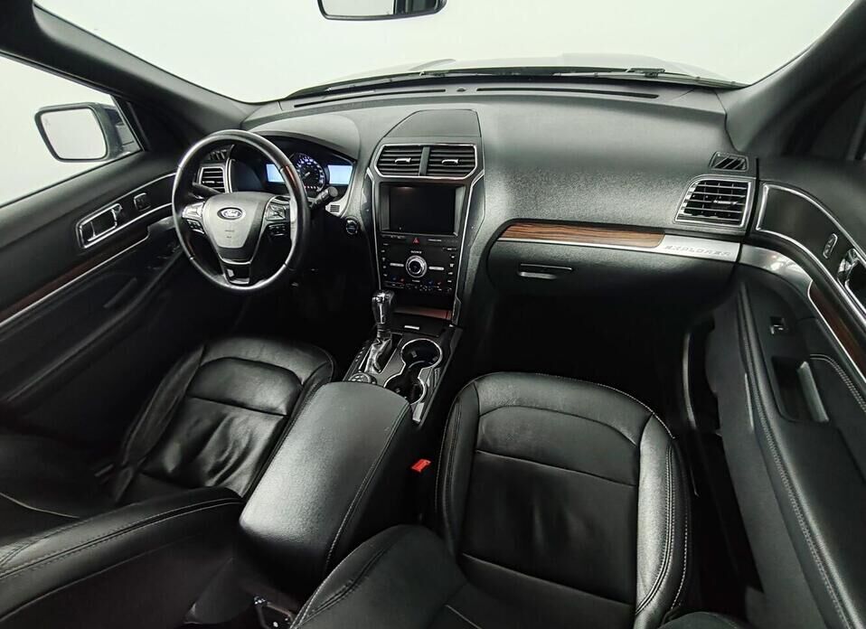 Ford Explorer, V Рестайлинг 2 3.5 AT (249 л.с.) 4WD