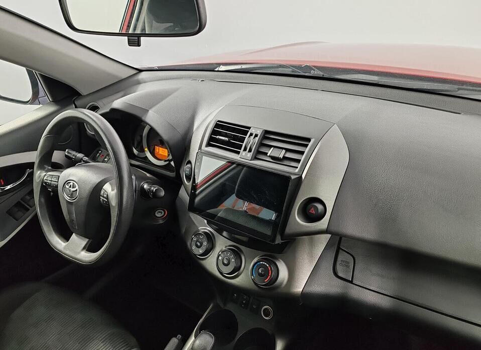 Toyota RAV4 2.0 CVT (148 л.с.) 4WD