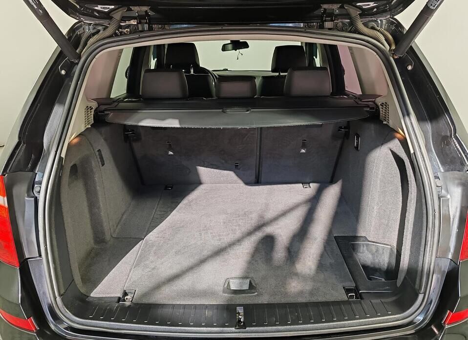 BMW X3, II (F25) Рестайлинг 20d xDrive 2.0d AT (190 л.с.) 4WD