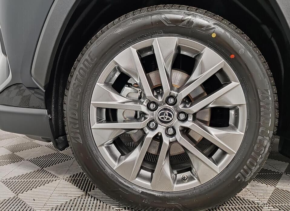 Toyota RAV4, V (XA50) 2.0 CVT (173 л.с.) 4WD