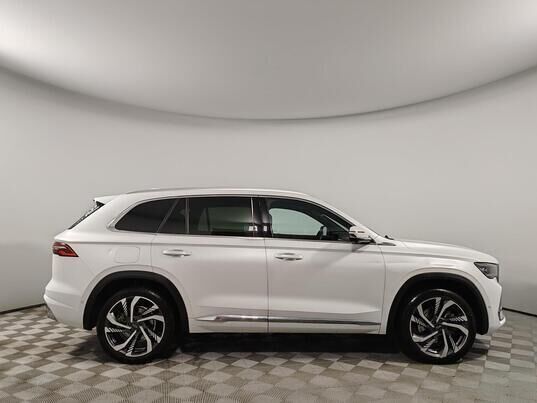 Geely Monjaro, 2024&nbsp;г., 50&nbsp;687&nbsp;км