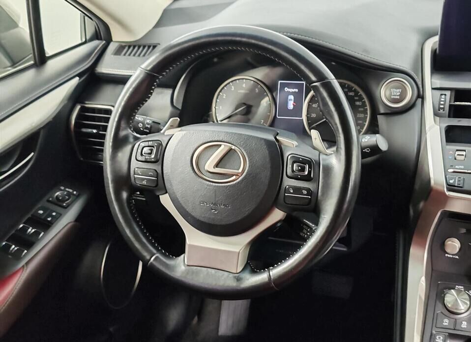 Lexus NX 200 2.0 CVT (150 л.с.) 4WD