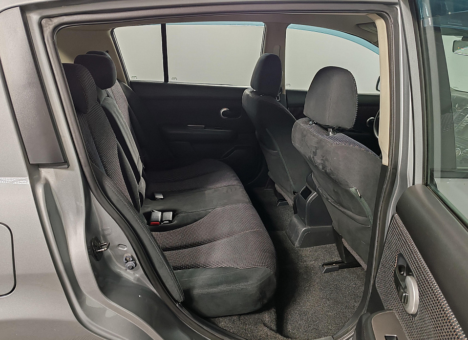 Nissan Tiida, I Рестайлинг 1.6 AT (110 л.с.)