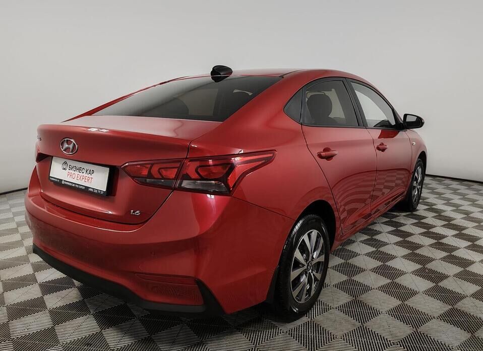 Hyundai Solaris 1.6 AT (123 л.с.)