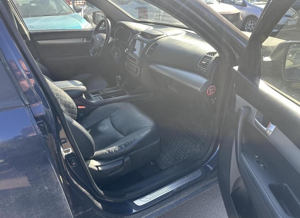 Kia Sorento, II Рестайлинг 2.4 AT (175 л.с.) 4WD