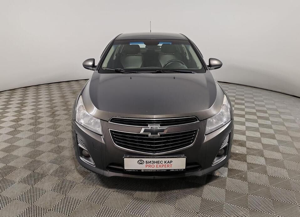 Chevrolet Cruze, I Рестайлинг 1.6 MT (109 л.с.)