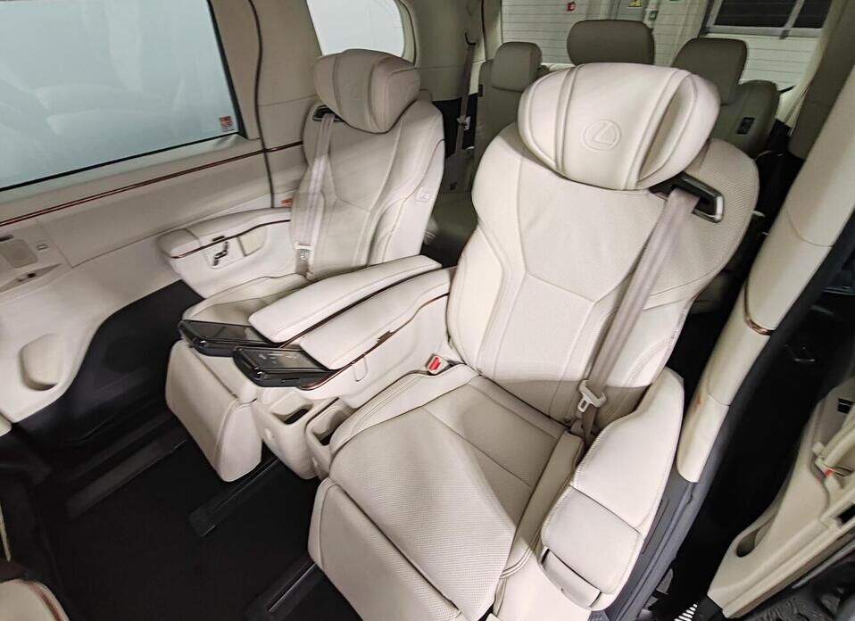 Lexus LM, II 350h 2.5hyb CVT (190 л.с.) 4WD