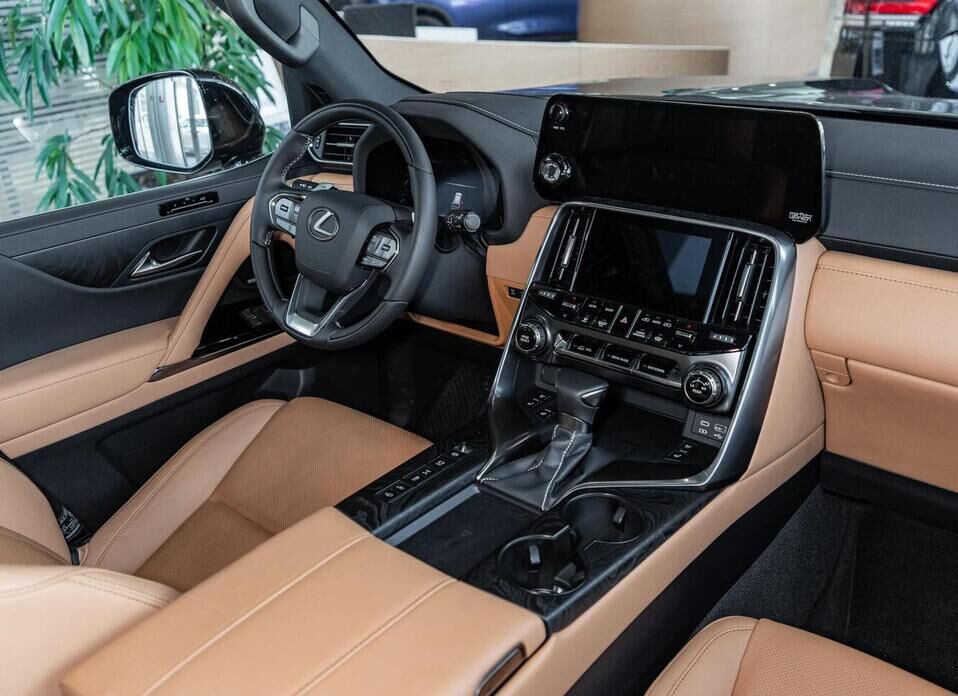 Lexus LX, IV 600 3.5 AT (415 л.с.) 4WD