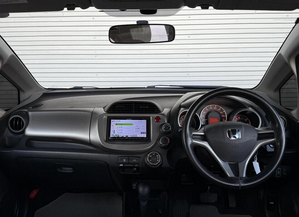 Honda Fit, II 1.3 CVT (99 л.с.)