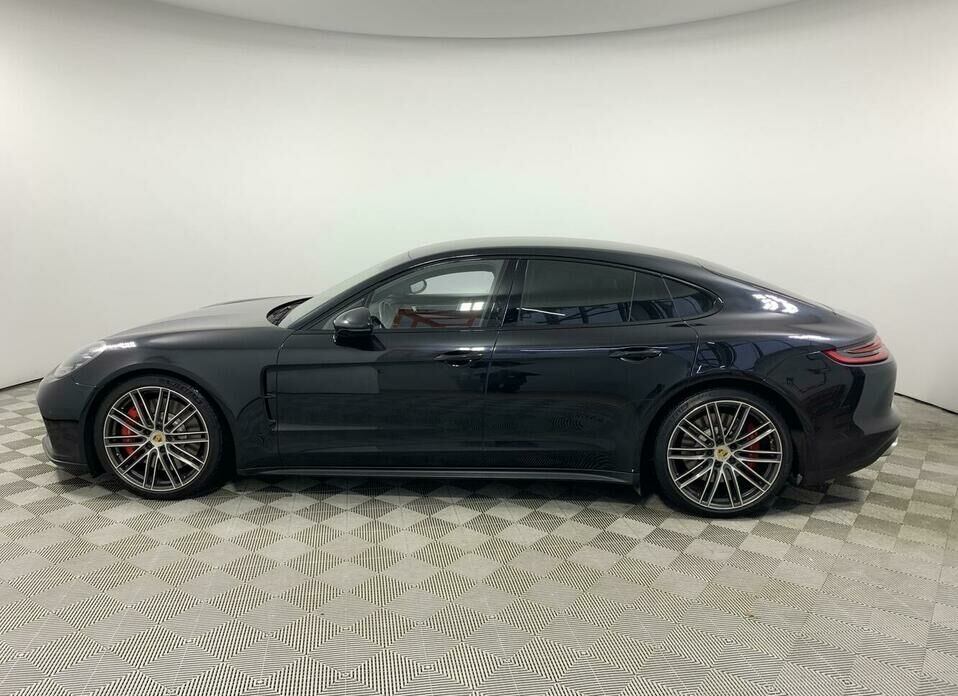 Porsche Panamera Turbo 4.0 AMT (550 л.с.) 4WD