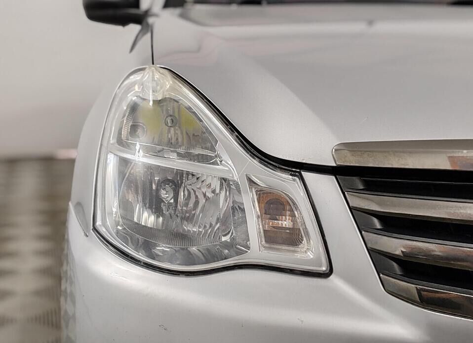 Nissan Almera 1.6 MT (102 л.с.)