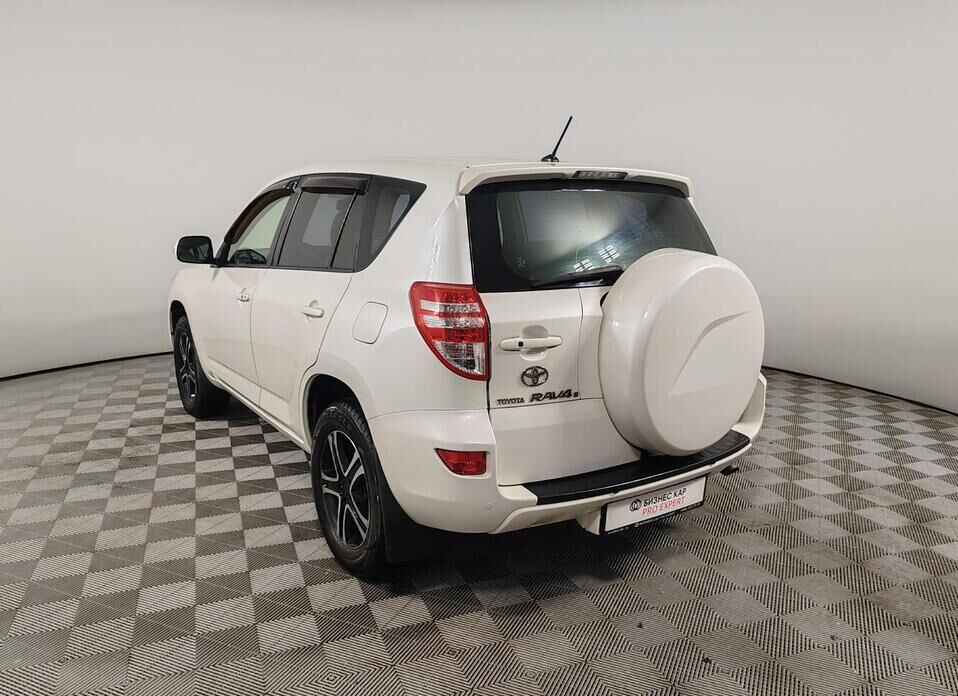 Toyota RAV4, III (XA30) Рестайлинг 2.0 CVT (158 л.с.) 4WD