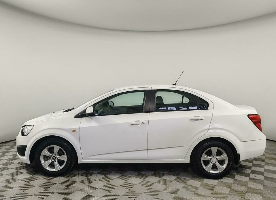 Chevrolet Aveo 1.6 AT (115 л.с.)