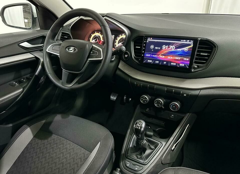 LADA (ВАЗ) Vesta 1.6 MT (90 л.с.)