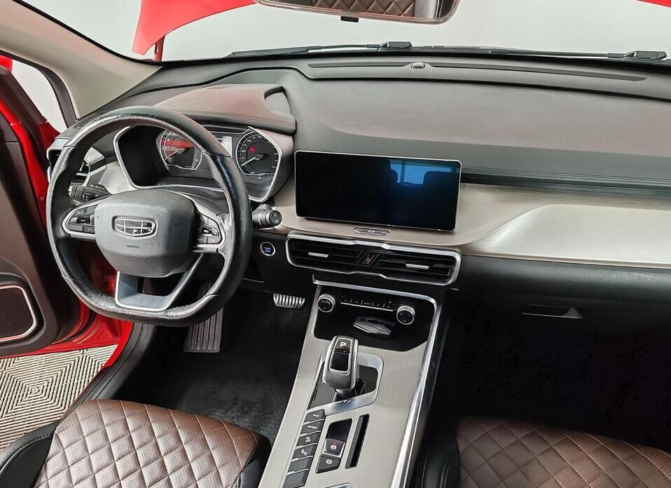 Geely Coolray, I 1.5 AMT (150 л.с.)