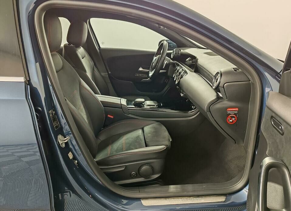 Mercedes-Benz A-Класс 200 1.3 AMT (150 л.с.)