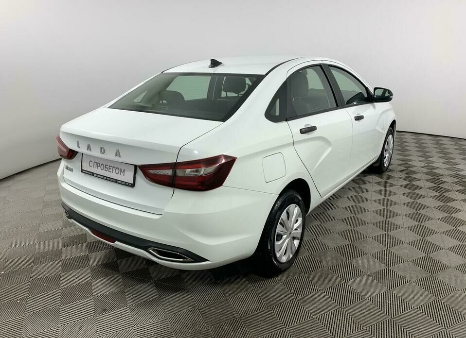 LADA (ВАЗ) Vesta 1.6 MT (106 л.с.)