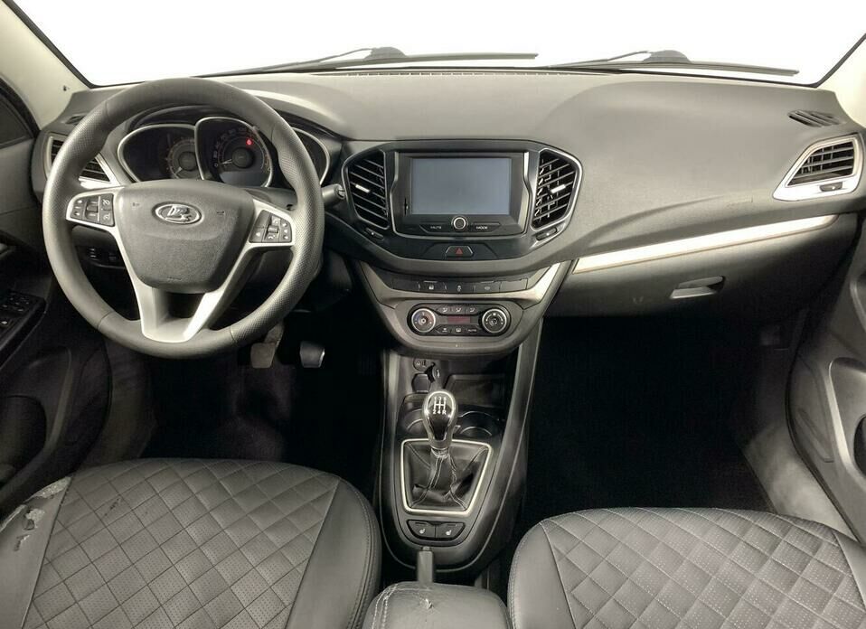 LADA (ВАЗ) Vesta 1.6 MT (106 л.с.)