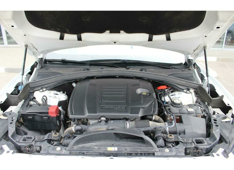 Jaguar E-Pace 2.0 AT (249 л.с.) 4WD