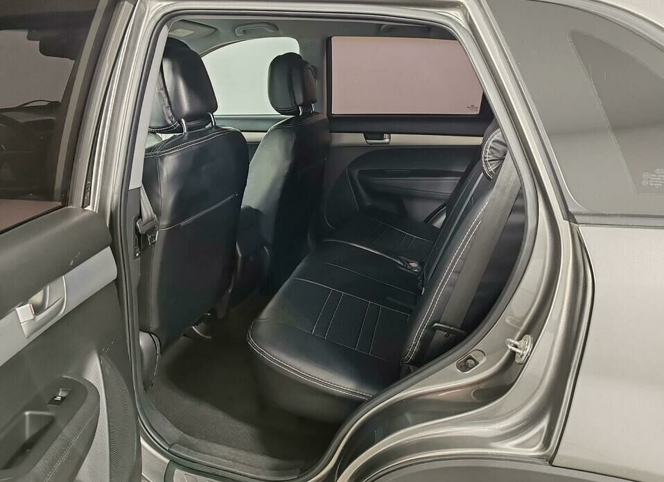 Kia Sorento 2.4 AT (175 л.с.) 4WD