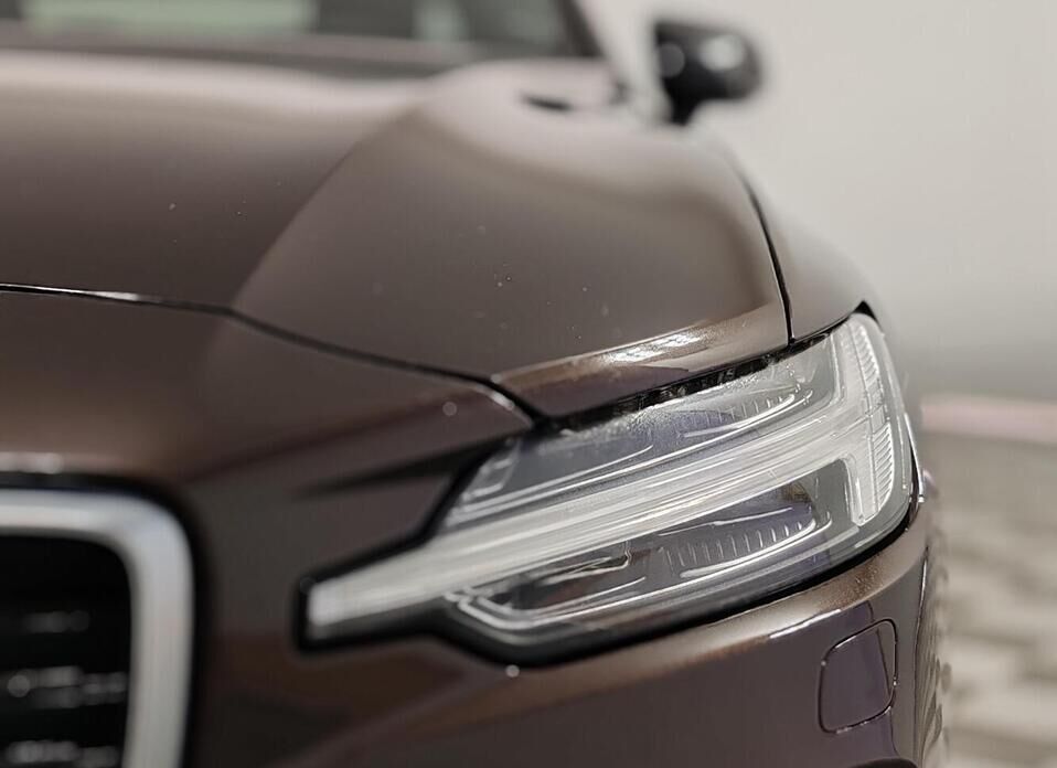 Volvo S60, III 2.0 AT (190 л.с.)
