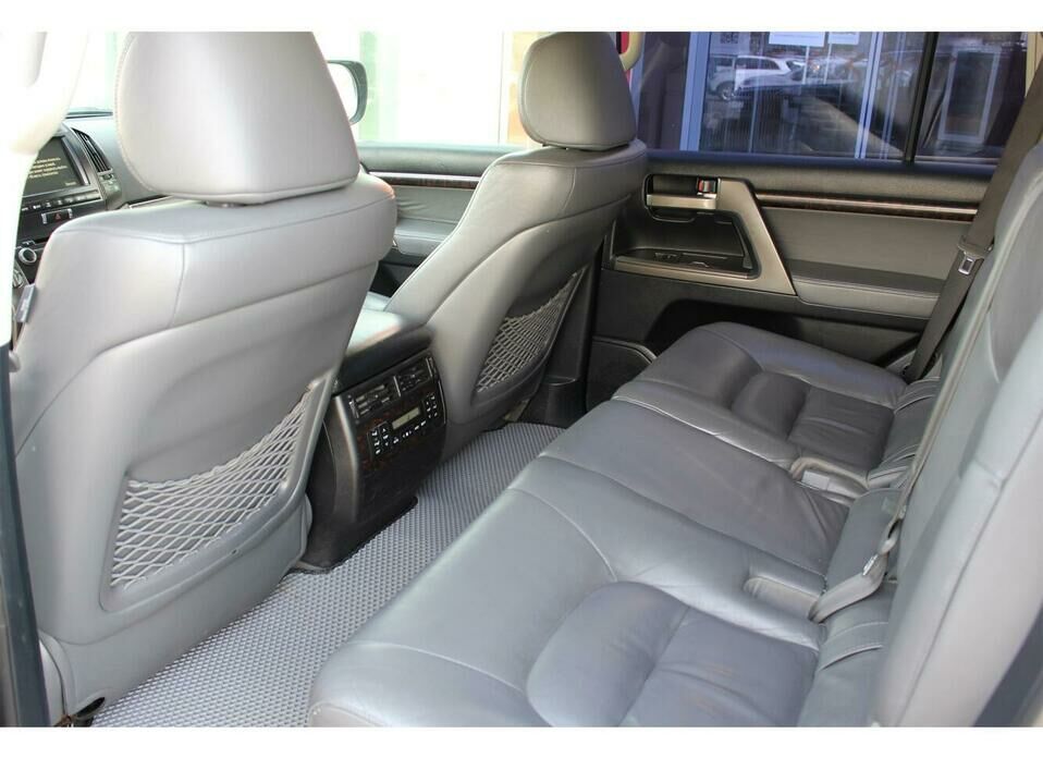 Toyota Land Cruiser 4.5d AT (235 л.с.) 4WD