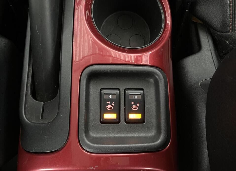 Nissan Juke, I 1.6 CVT (190 л.с.) 4WD