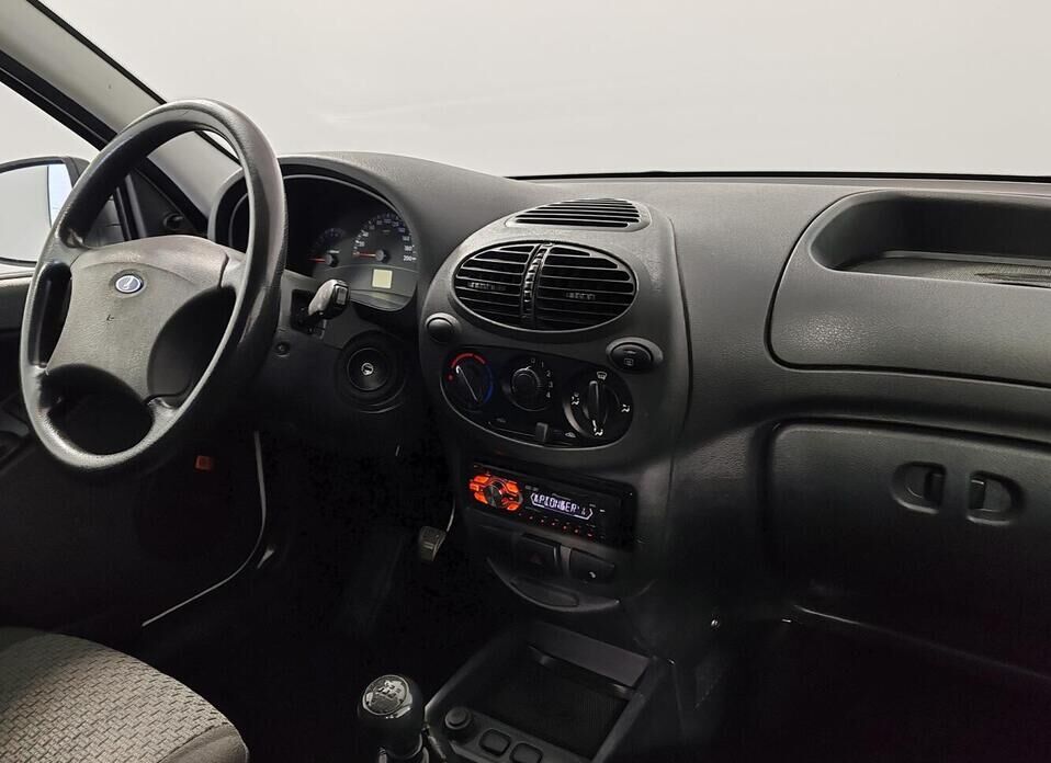 LADA (ВАЗ) Kalina, I 1.6 MT (84 л.с.)