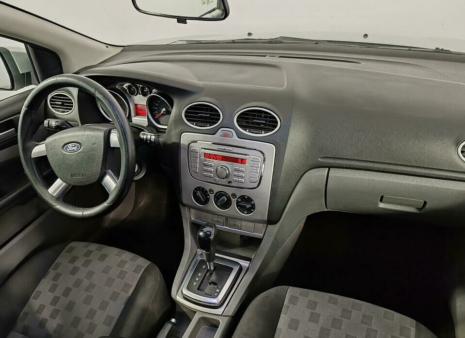 Ford Focus 2.0 AT (145 л.с.)
