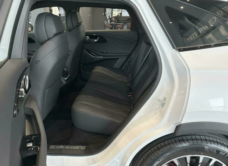 EXEED RX 2.0 AT (249 л.с.) 4WD